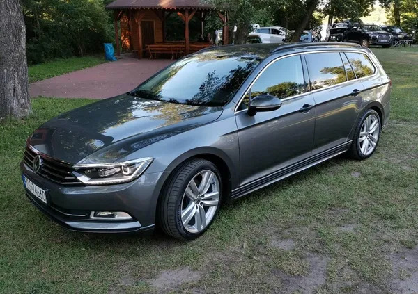 samochody osobowe Volkswagen Passat cena 63900 przebieg: 177000, rok produkcji 2015 z Tuchola